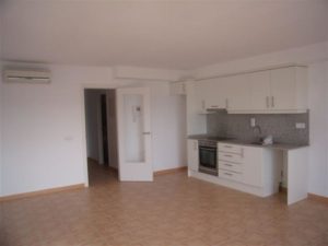 An empty apartment in Menorca's Centre.