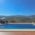 Detached 4 bedrooms villa with a swimming pool overlooking the mountains for sale in Tolox.