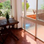 A small patio with a table and chairs in Villamartin, Orihuela Costa for less than 100.000€.