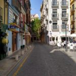 A city street in the real estate market of Valencia.