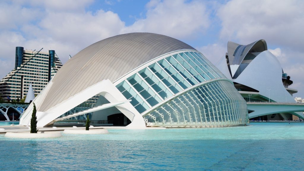 The arts and sciences building in Valencia, Spain, located on the Costa de Valencia.