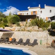 A mountain-view detached villa in Calonge: Costa Brava property investment